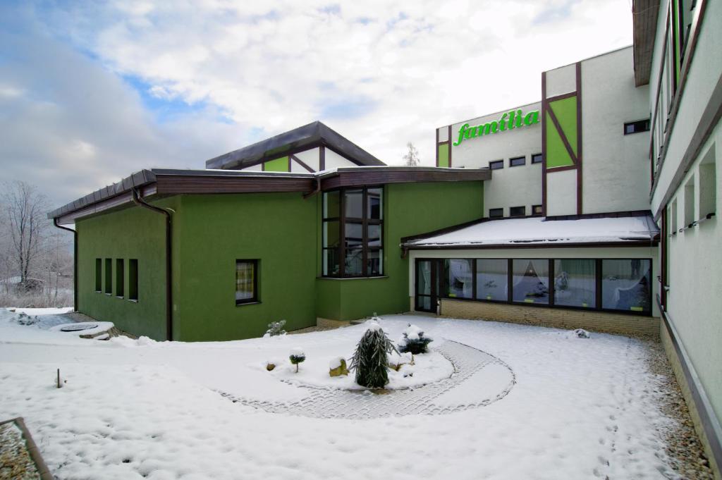 Apartmanovy Dom Familia Smokovec Vysoke Tatry Exterior photo